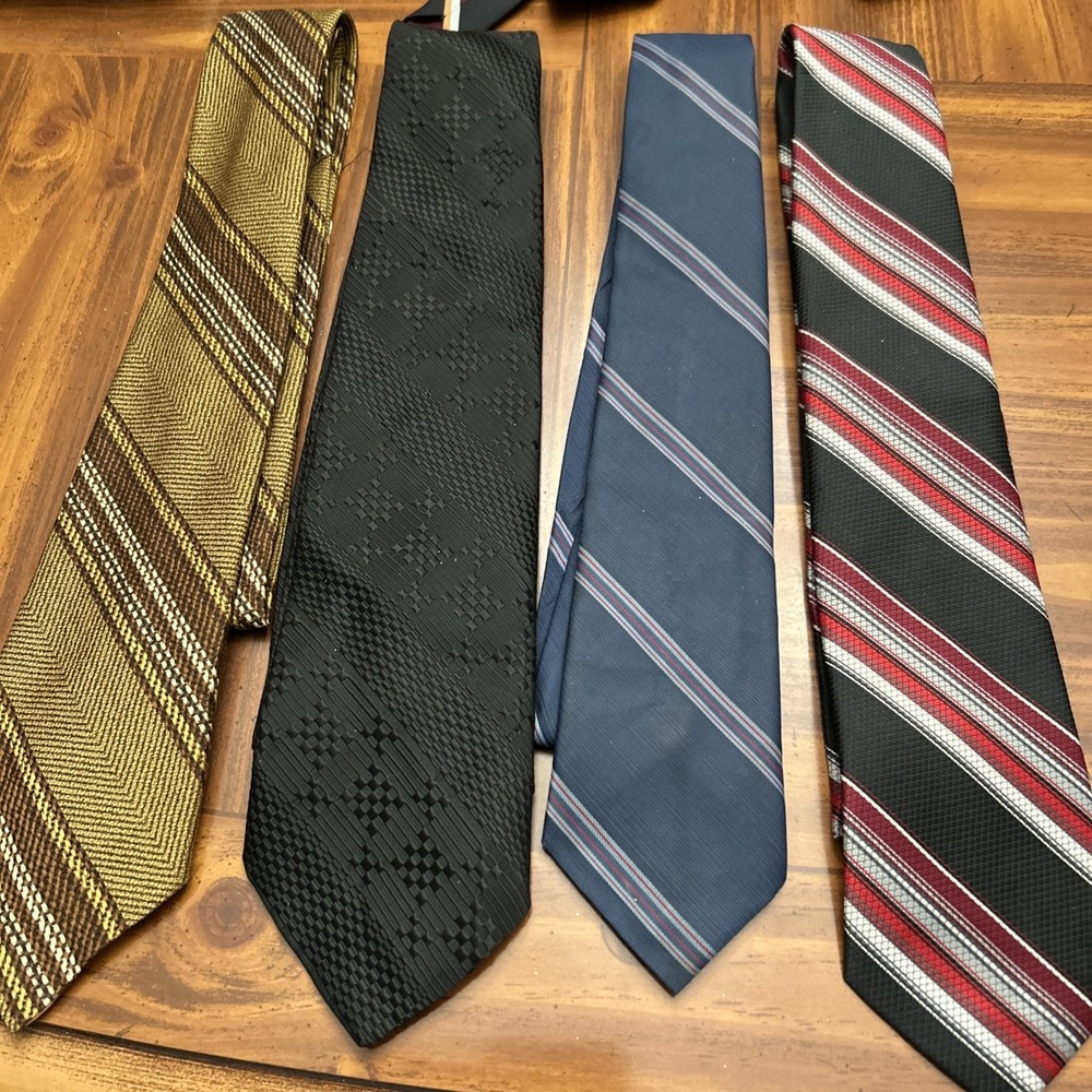 Vintage Lot 4 Men's Necktie Blue Brown Gold Black Solid Stripes Ties